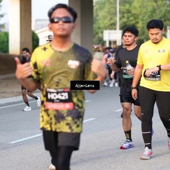 Runner Photo 6429736