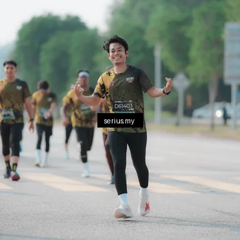 Runner Photo 6429743