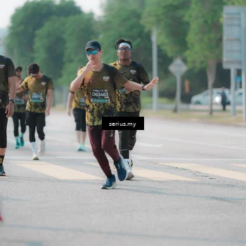 Runner Photo 6429754