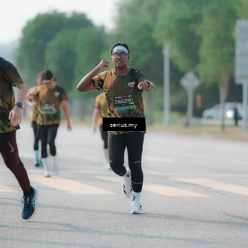 Runner Photo 6429782