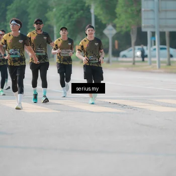 Runner Photo 6429792