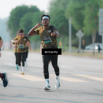 Runner Photo 6429798