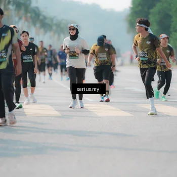 Runner Photo 6429809