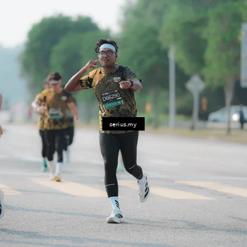 Runner Photo 6429816