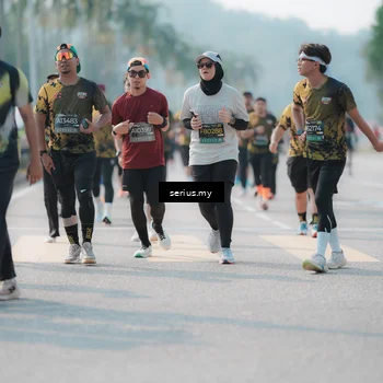 Runner Photo 6429821