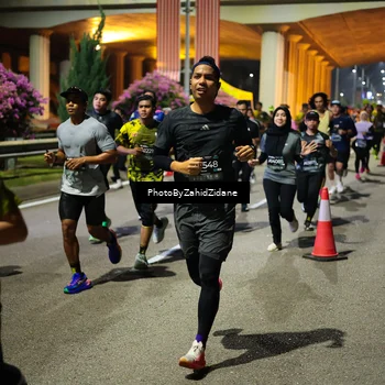 Runner Photo 6429837