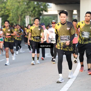 Runner Photo 6429843