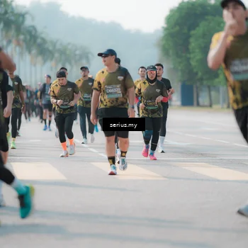 Runner Photo 6429846