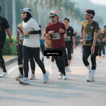 Runner Photo 6429849