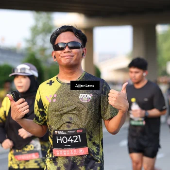 Runner Photo 6429859