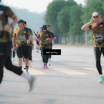 Runner Photo 6429864