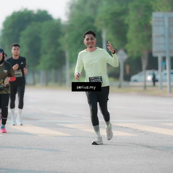 Runner Photo 6429879