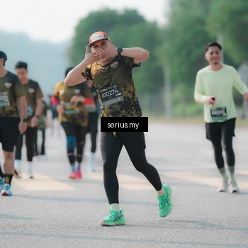Runner Photo 6429880