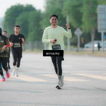 Runner Photo 6429899