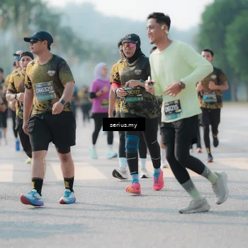 Runner Photo 6429921