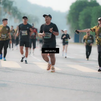 Runner Photo 6429933