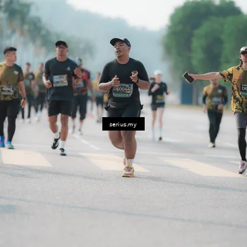 Runner Photo 6429934