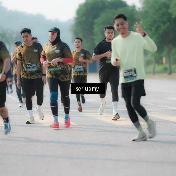 Runner Photo 6429954