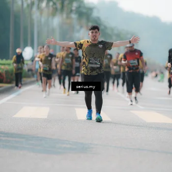 Runner Photo 6429973