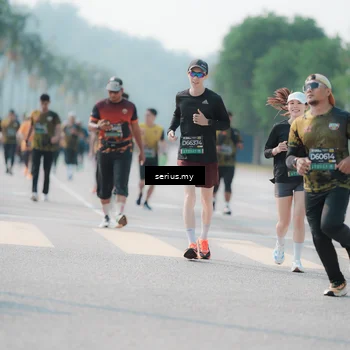 Runner Photo 6429981