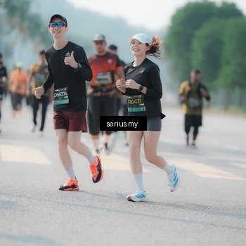 Runner Photo 6430009