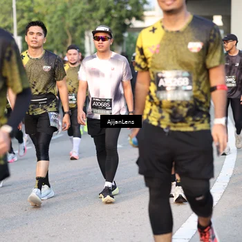 Runner Photo 6430046