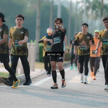 Runner Photo 6430063