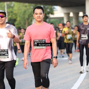 Runner Photo 6430064