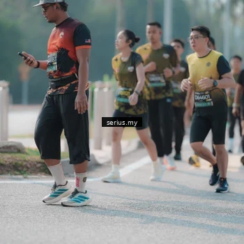 Runner Photo 6430065