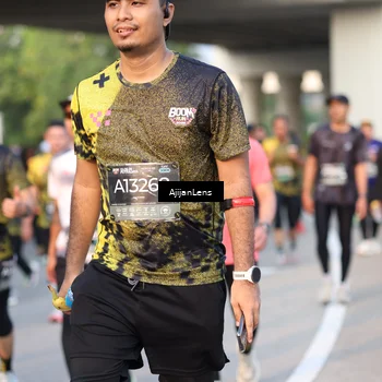 Runner Photo 6430094