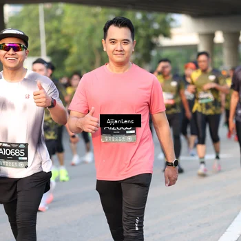 Runner Photo 6430097