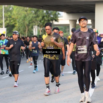 Runner Photo 6430144