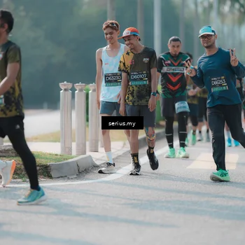 Runner Photo 6430150