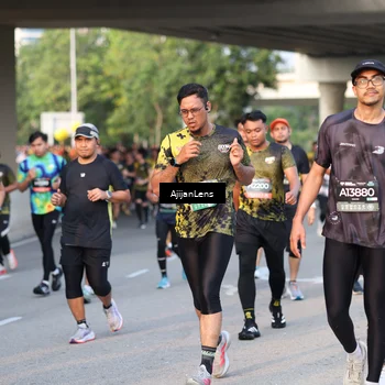 Runner Photo 6430153