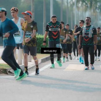 Runner Photo 6430159