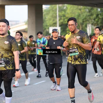 Runner Photo 6430163