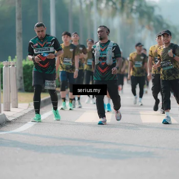 Runner Photo 6430168