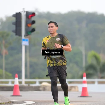Runner Photo 6430176