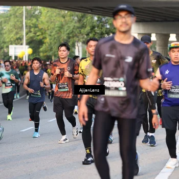 Runner Photo 6430198