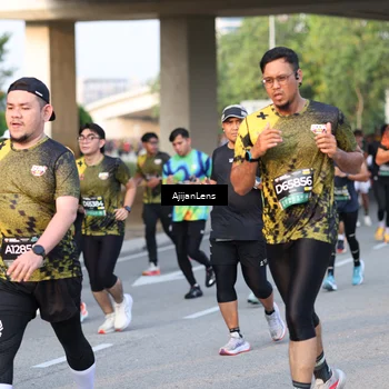 Runner Photo 6430221