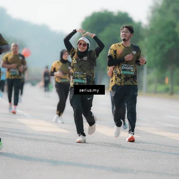 Runner Photo 6430232