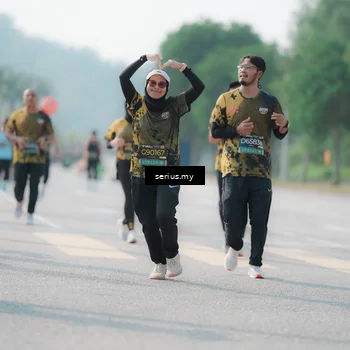 Runner Photo 6430237