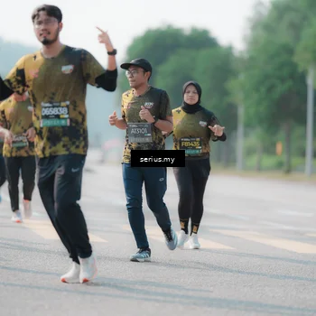 Runner Photo 6430258