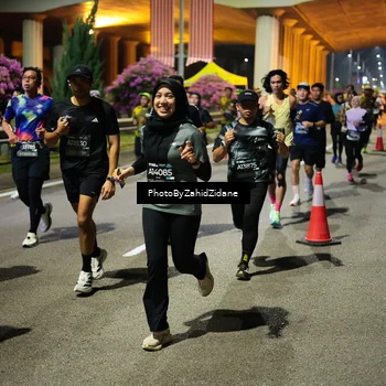 Runner Photo 6430265