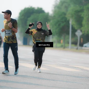 Runner Photo 6430273