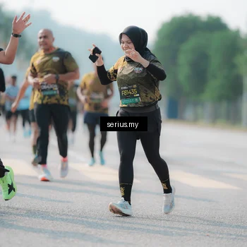 Runner Photo 6430287