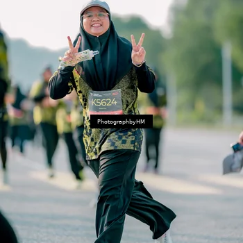 Runner Photo 6430295