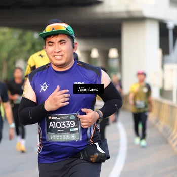 Runner Photo 6430303