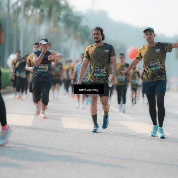 Runner Photo 6430305