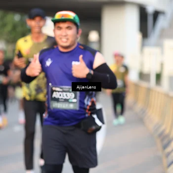 Runner Photo 6430312